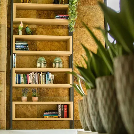 Apartmanhotel Amadores 4*